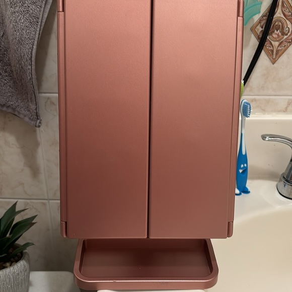 LED light make up mirror - Picture 3 of 6